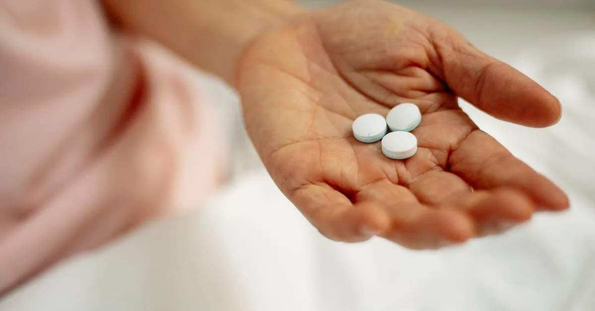 découvrez des remèdes maison efficaces pour apaiser un cuir chevelu irrité et retrouver confort et bien-être naturellement.