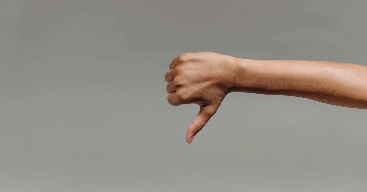 découvrez comment analyser et gérer les avis négatifs pour améliorer la réputation de votre entreprise et renforcer la satisfaction client.