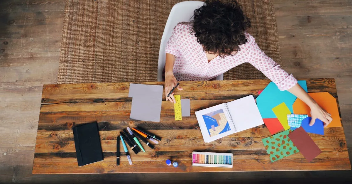 découvrez l'univers du créateur : innovation, passion et créativité au service de vos projets.