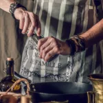 découvrez la gastronomie normande, ses spécialités traditionnelles, ses produits du terroir et ses recettes authentiques qui raviront vos papilles.